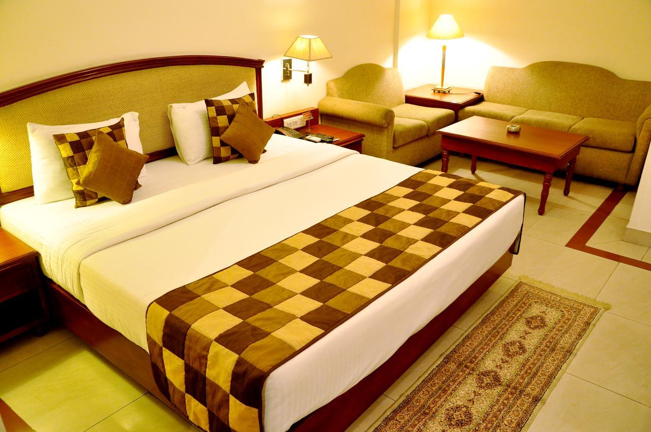 Hotel Jewel Palace Neu-Delhi Exterior foto